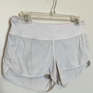 Lululemon Speed Short, 2way Stretch, size 6